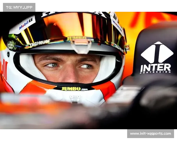 埃尔坎暗示汉密尔顿应专注驾驶，车队内部关系引发关注