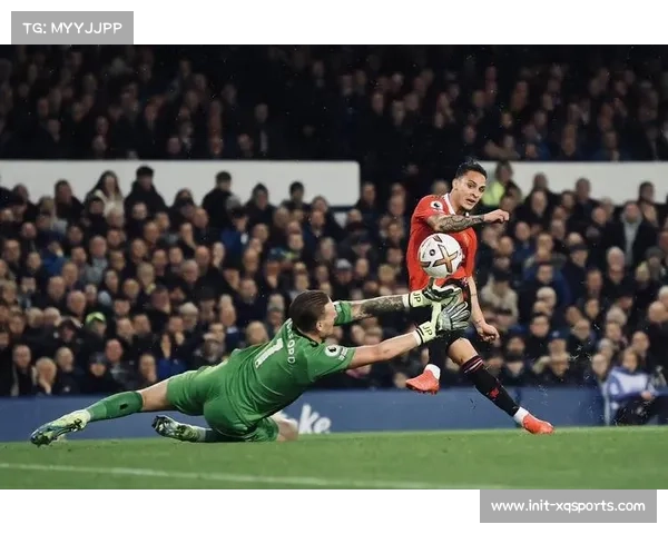 卡利亚里3-3战平热那亚，博雷利双响马丁47米超远射破门